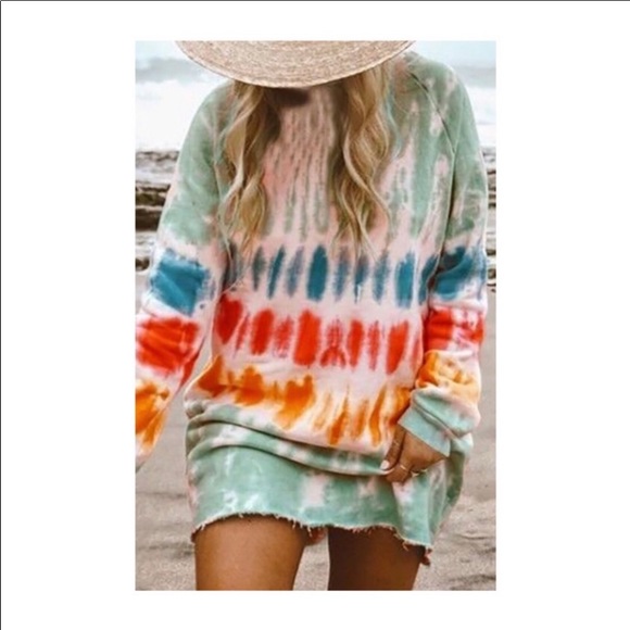 Dresses & Skirts - NWOT Boho Tie dye mini dress
